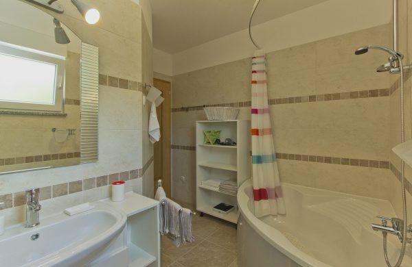 Apartments Jakov Матульи Экстерьер фото