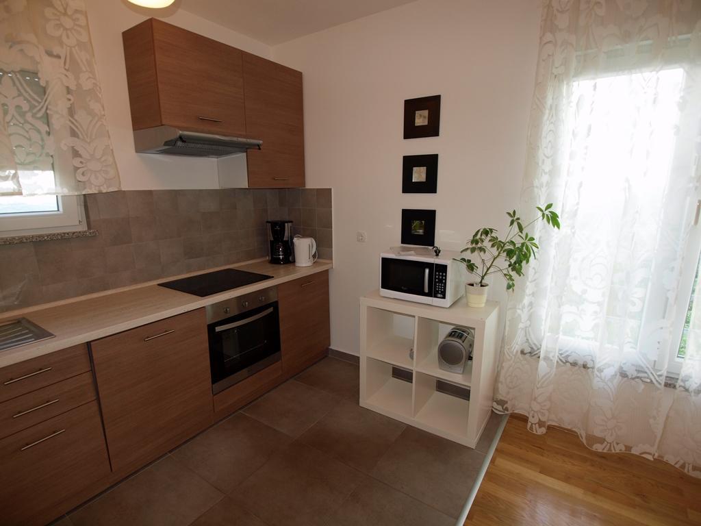 Apartments Jakov Матульи Экстерьер фото