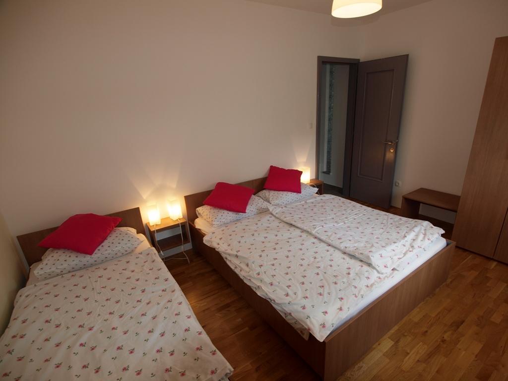 Apartments Jakov Матульи Экстерьер фото